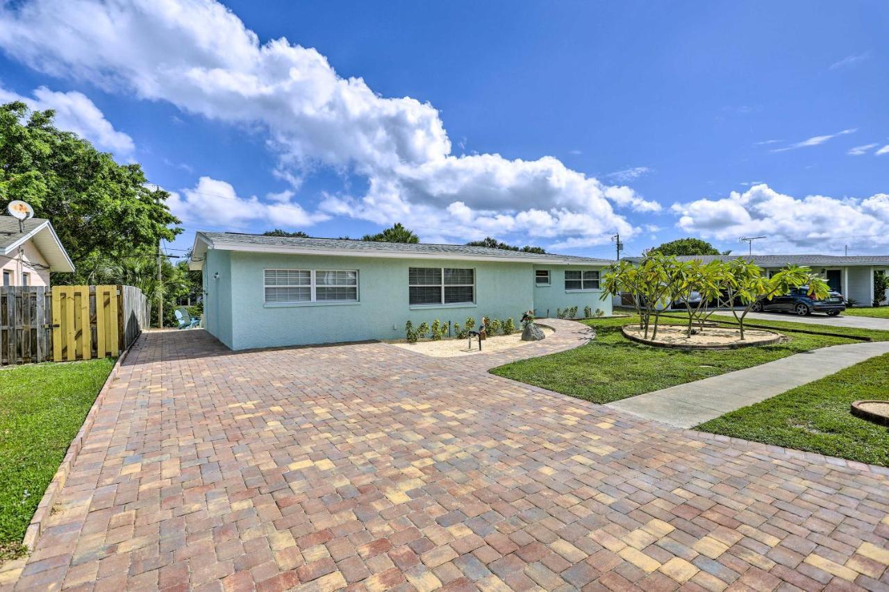 Merritt Island Home Fire Pit And Canal Access! Екстер'єр фото
