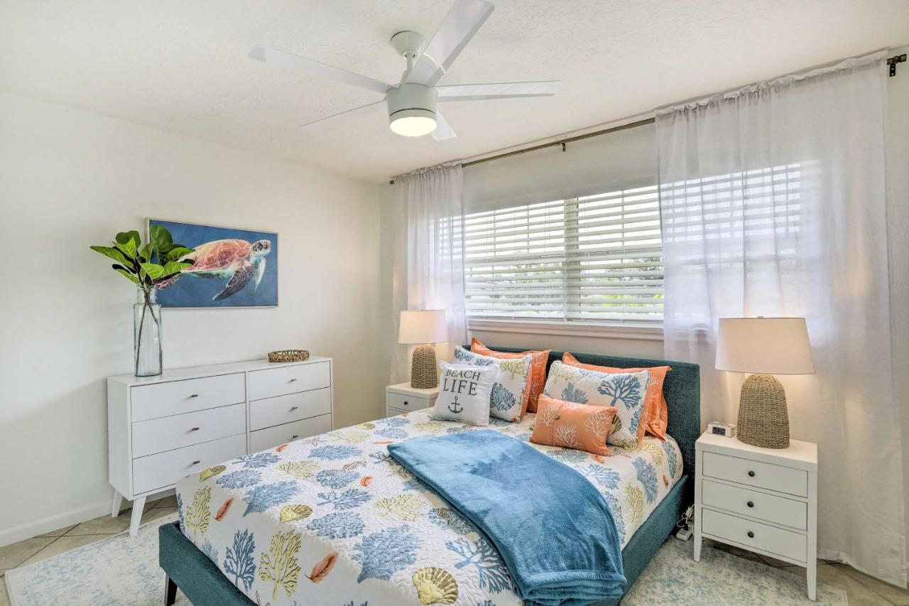 Merritt Island Home Fire Pit And Canal Access! Екстер'єр фото