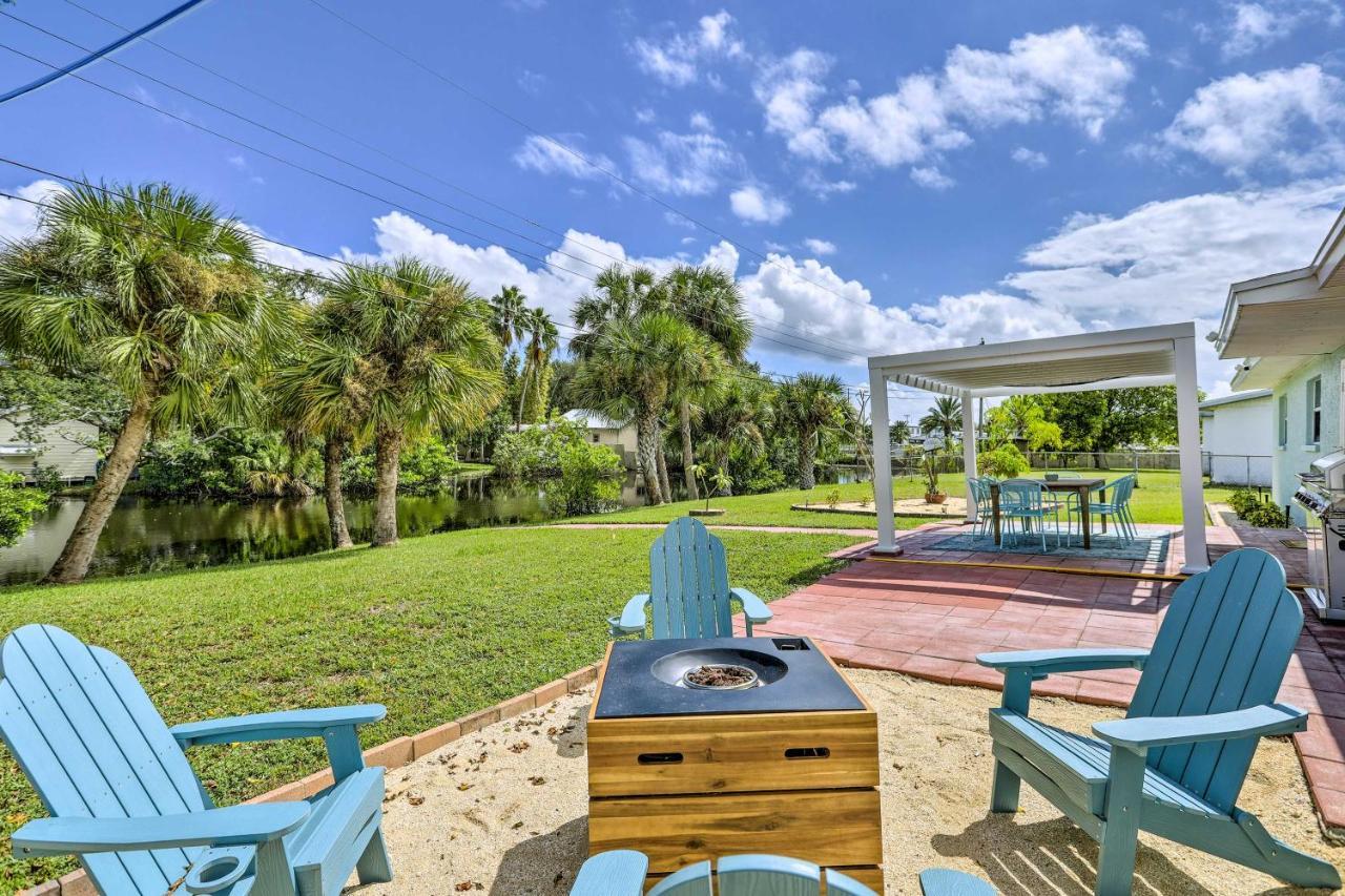Merritt Island Home Fire Pit And Canal Access! Екстер'єр фото